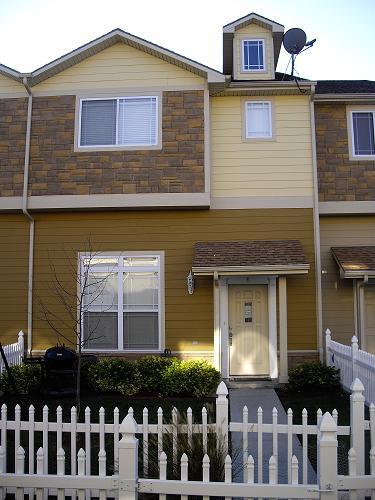 Townhome rental